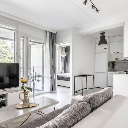 Apartment In Herttoniemenranta ヘルシンキ エクステリア 写真