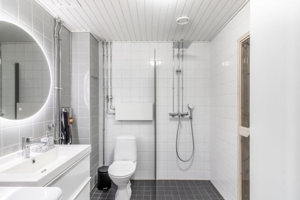 Apartment In Herttoniemenranta ヘルシンキ エクステリア 写真
