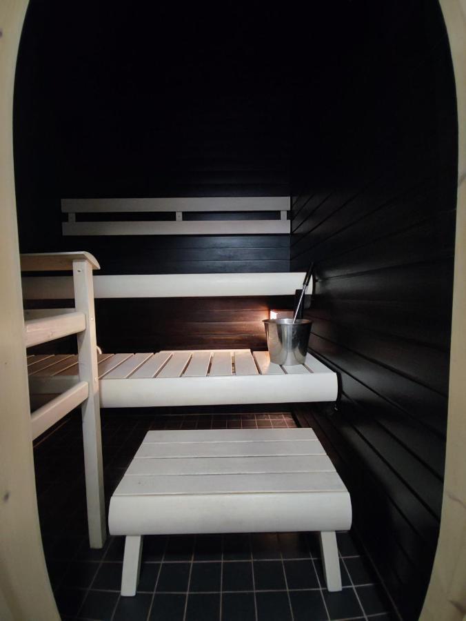 Apartment In Herttoniemenranta ヘルシンキ エクステリア 写真